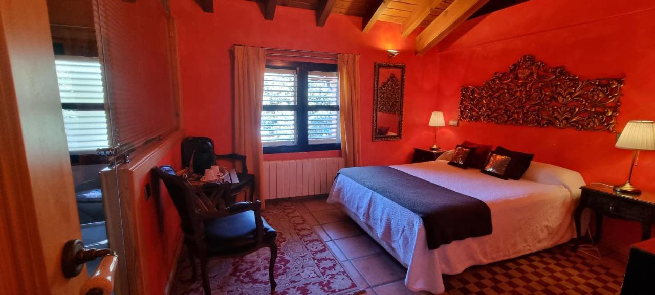Hotel Sara De Ur La Cabrera Zewnętrze zdjęcie