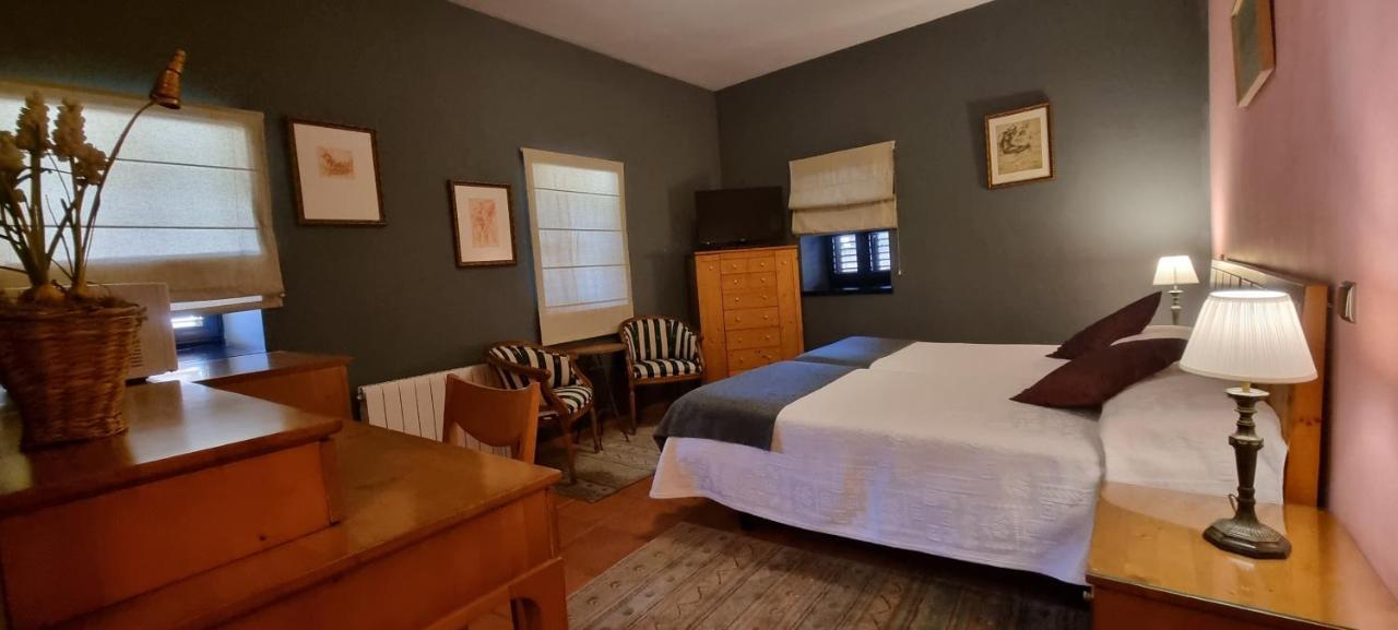 Hotel Sara De Ur La Cabrera Zewnętrze zdjęcie