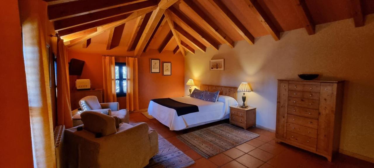 Hotel Sara De Ur La Cabrera Zewnętrze zdjęcie