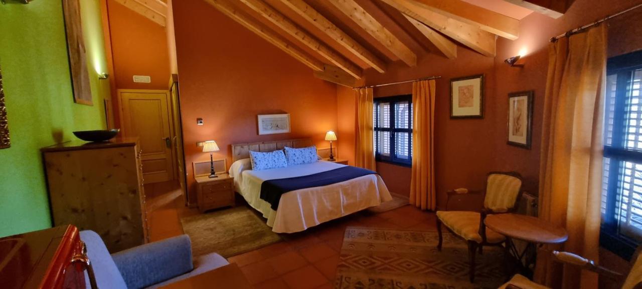 Hotel Sara De Ur La Cabrera Zewnętrze zdjęcie