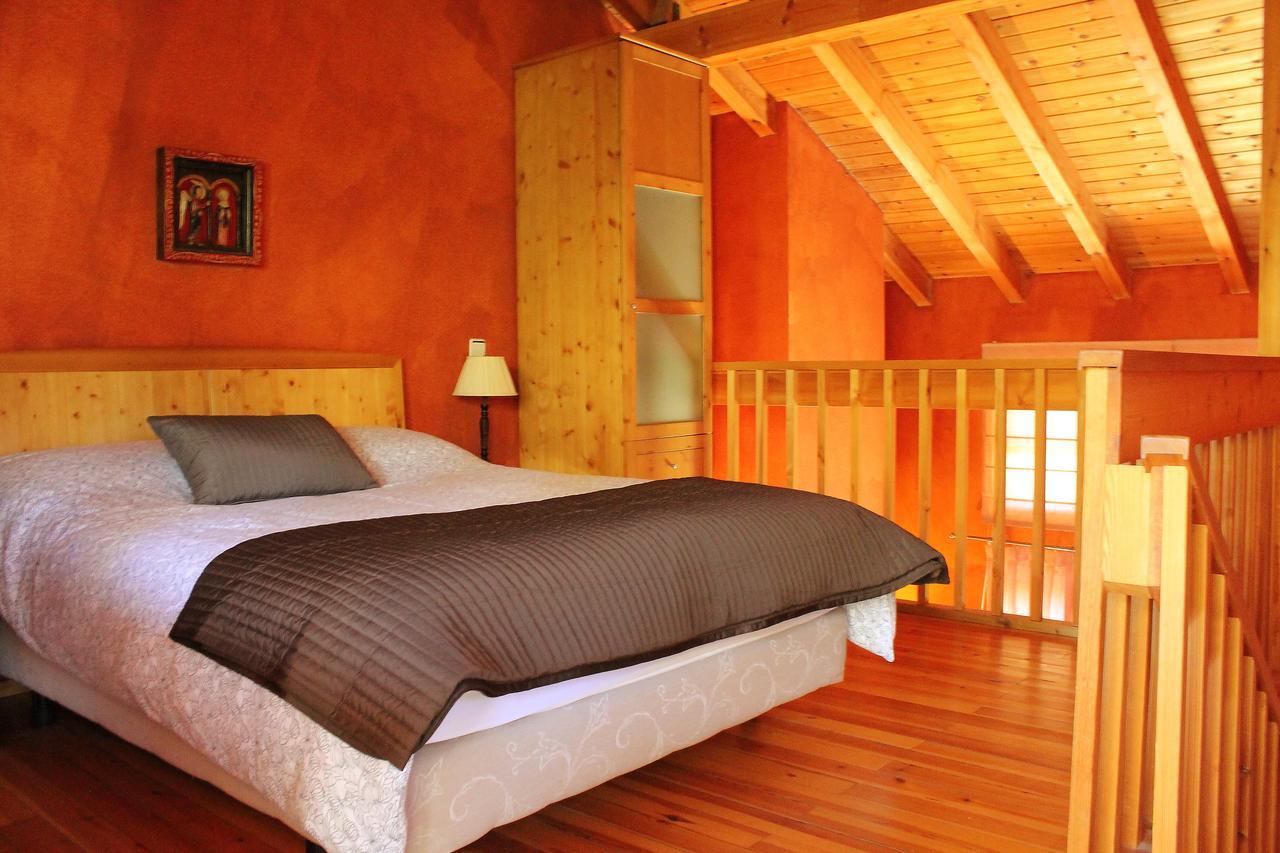 Hotel Sara De Ur La Cabrera Zewnętrze zdjęcie