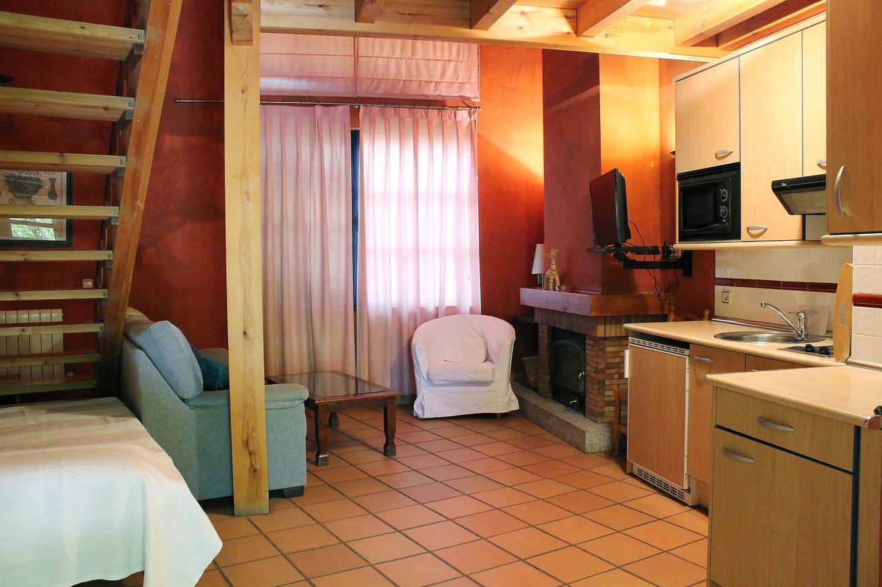 Hotel Sara De Ur La Cabrera Zewnętrze zdjęcie