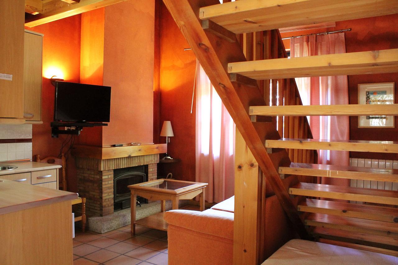 Hotel Sara De Ur La Cabrera Zewnętrze zdjęcie