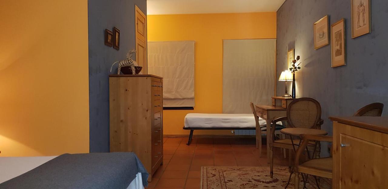 Hotel Sara De Ur La Cabrera Zewnętrze zdjęcie